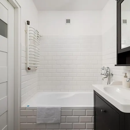 Apartamento Saska Kepa Pleasant By Bookinghost *