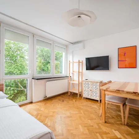 Saska Kepa Pleasant By Bookinghost Apartamento Varsóvia