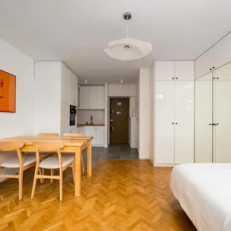 Apartamento Saska Kepa Pleasant By Bookinghost